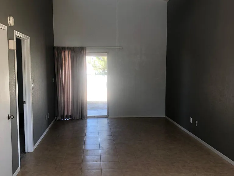 5794 Ridge Dr — Photo 2