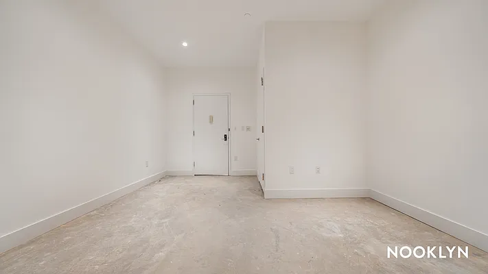 Rented by Nooklyn NYC LLC | media 47