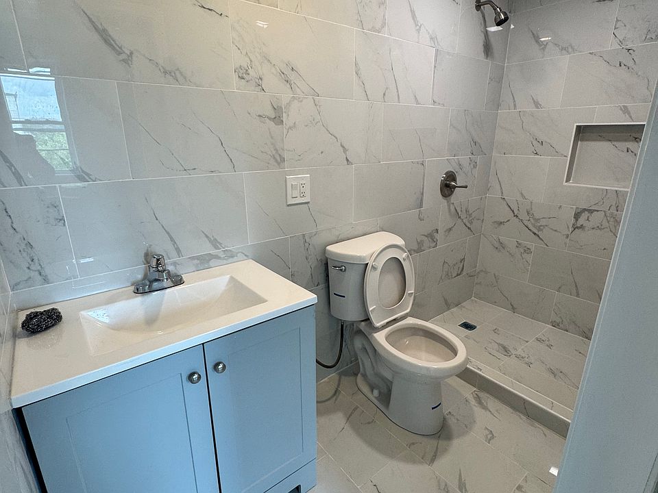 1st image of 3126 Dobson St #1