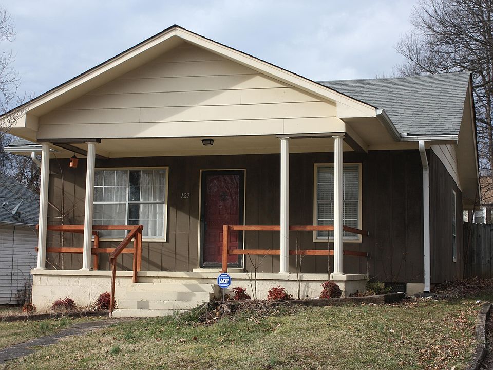 1st image of 127 SW Keeble Ave