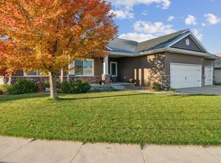 3113 Carlisle Cir, Marion, IA 52302