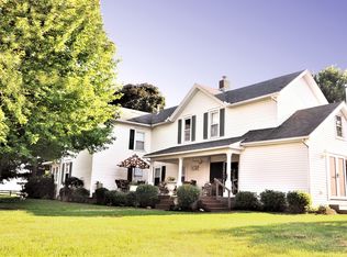 10554 Wange Rd, Capron, IL 61012