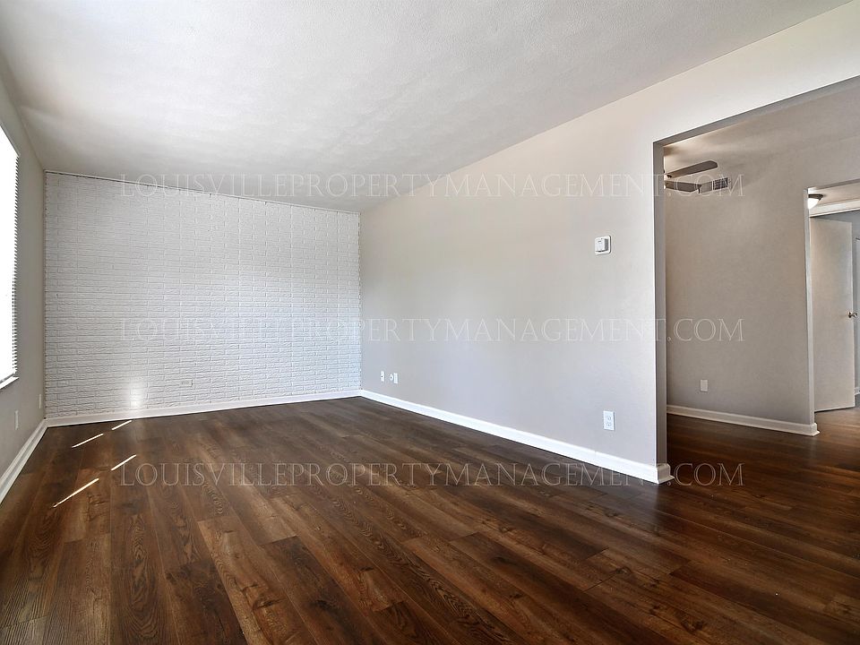 1st image of 212 E 13th St