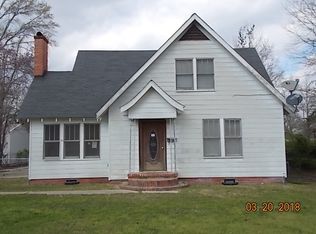 302 W 7th St, Smackover, AR 71762