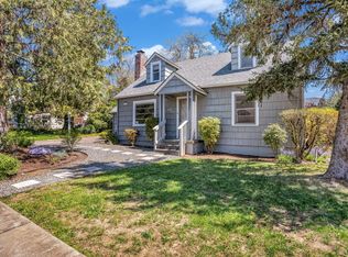 1573 NW Hawthorne Ave, Grants Pass, OR