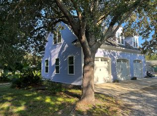 968 E 2nd St FLOOR 2, Pass Christian, MS 39571