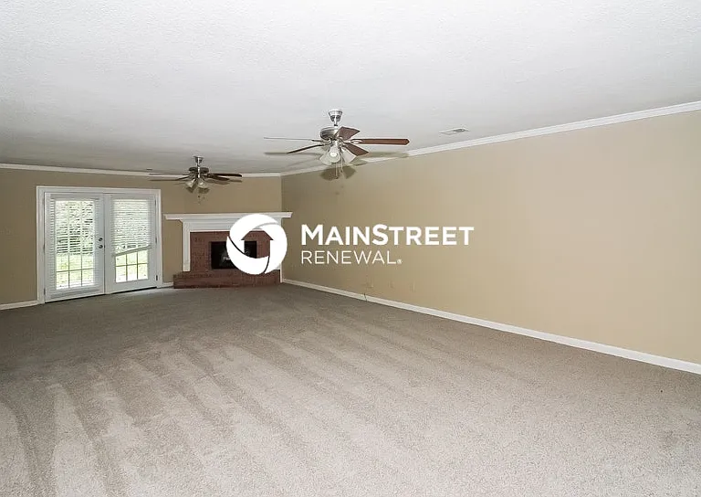 8866 Breeze Way — Photo 2
