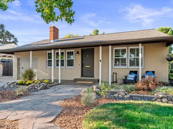 2355 Hooke Way, Sacramento, CA 95822