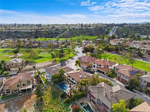 5 Golf Ridge Dr, Trabuco Canyon, CA 92679