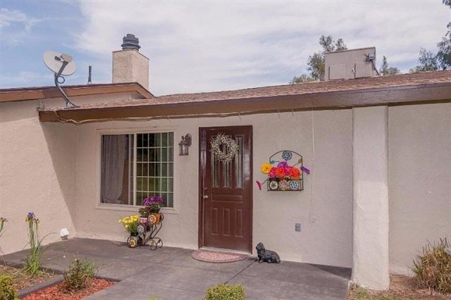 1st image of 36329 Avenue 17 1/2