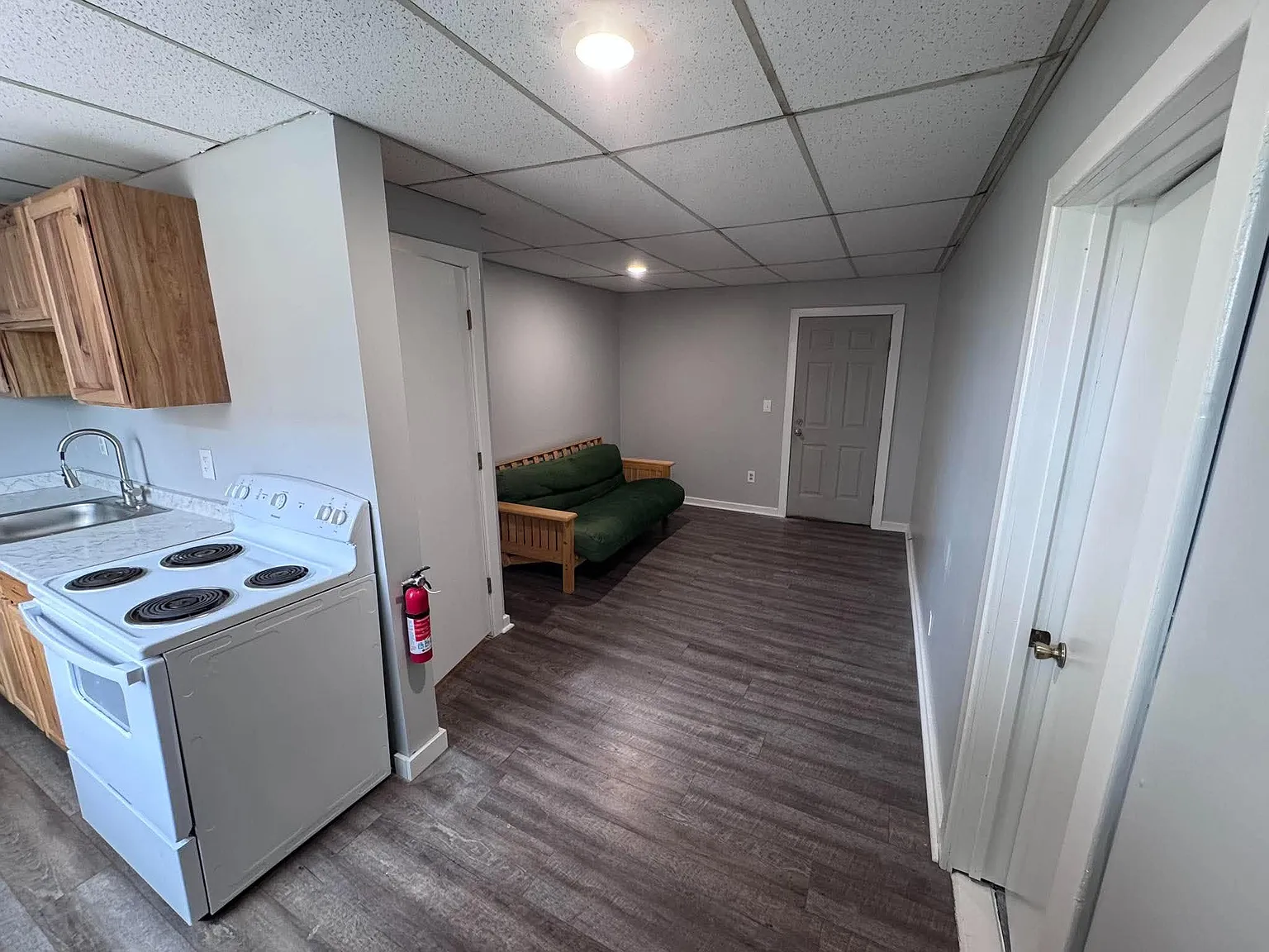 1 bed, 400 sqft, $950 — Photo 4