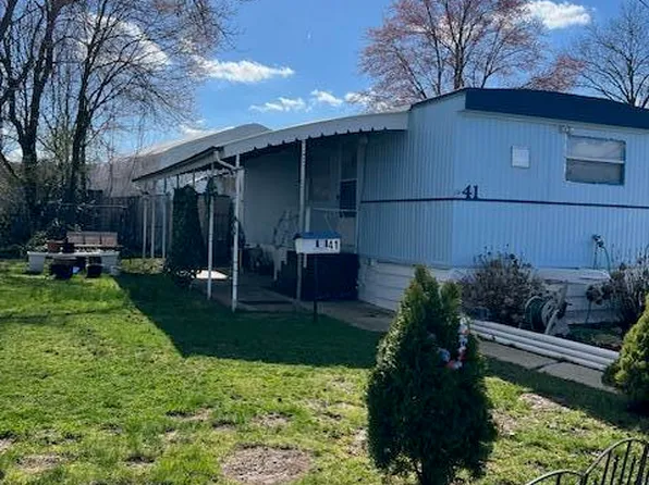 41 Bayshore Mobile Mnr, Hazlet, NJ 07730