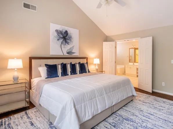 846 Castlemaine Ct, Birmingham, AL 35226