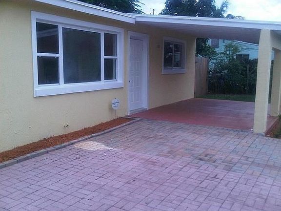 4th image of 2178 Bonnie Dr
