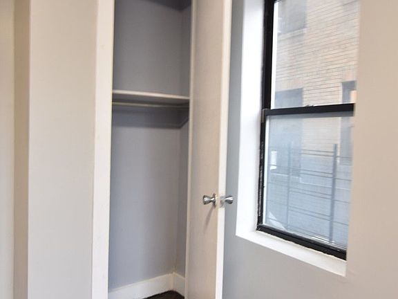 3rd image of 592 Union Ave #1F