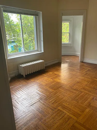 237 S 21st St #6 Photo 1
