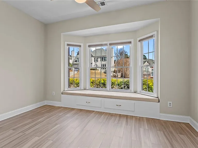 3030 Northcliff Dr — Photo 20