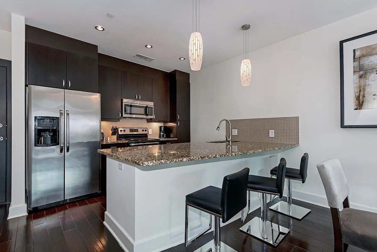 1045 Piedmont Avenue Apartments — Photo 1