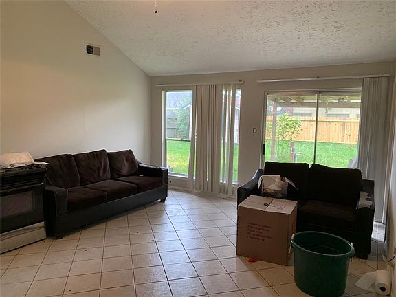 5th image of 18711 Bridoon Dr
