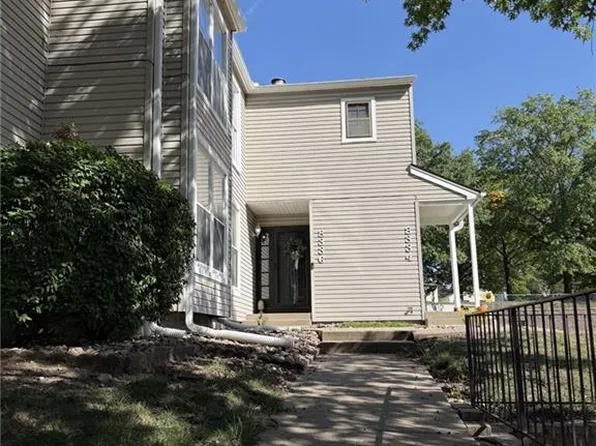 8336 NW Barrybrooke Dr, Kansas City, MO 64151