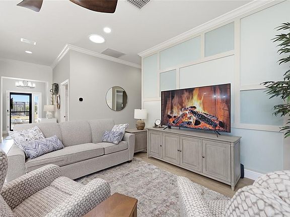 4th image of 4788 Rostas Way