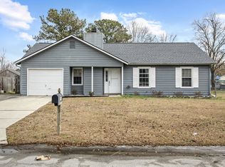 318 Quail Ridge Rd, Jacksonville, NC 28546