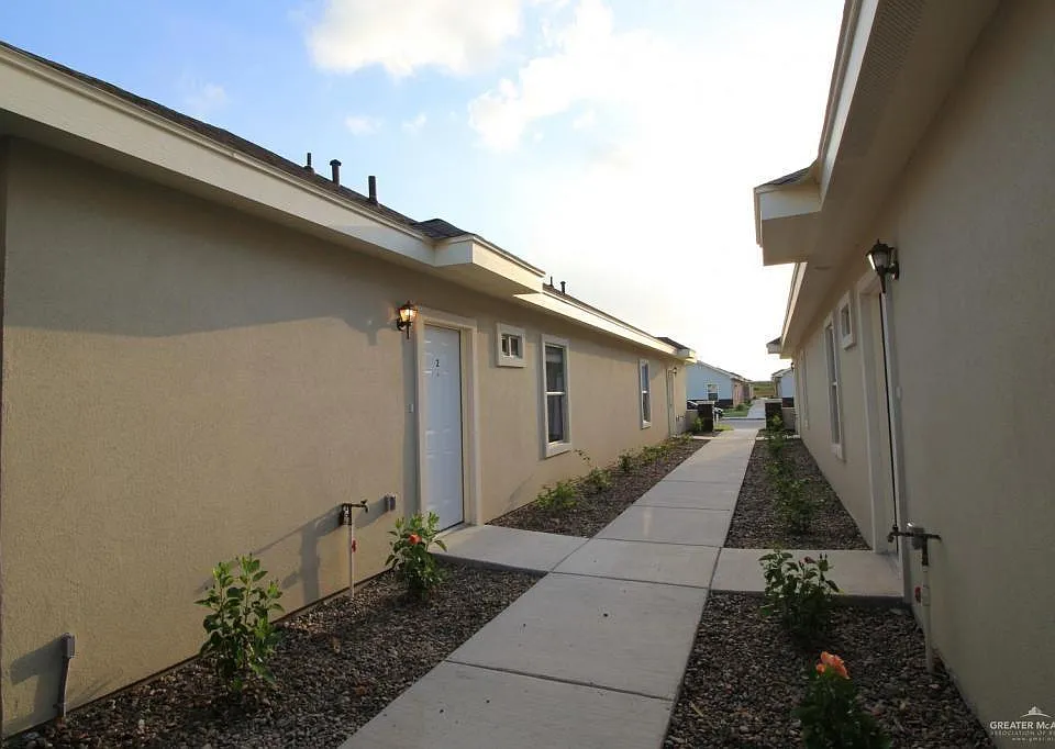 2013 Canyon Rd #4