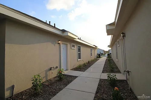 2013 Canyon Rd #4 Photo 1 2013 Canyon Rd #4 Photo 1