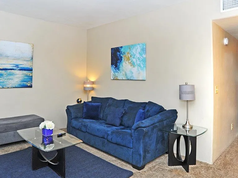 1109 N Camilla Blvd #2 — Photo 5