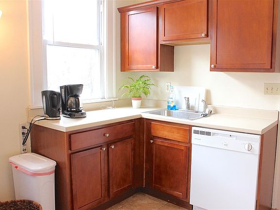 9. Kitchen and coffee maker