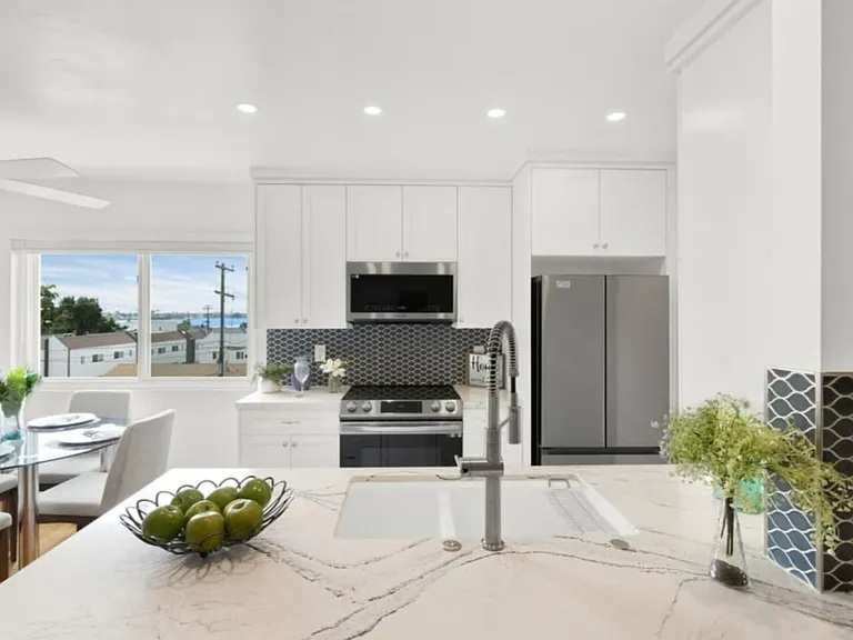 3985 Riviera Dr #O — Photo 1
