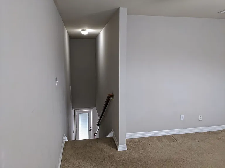 5805 Thompson Pl — Photo 12