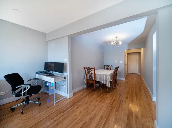 1119 Ocean Parkway image 10 of 15