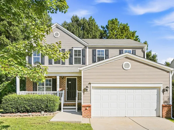 273 Woodcreek Ln, Clayton, NC 27520