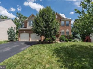 907 Rhonda Pl SE, Leesburg, VA 20175