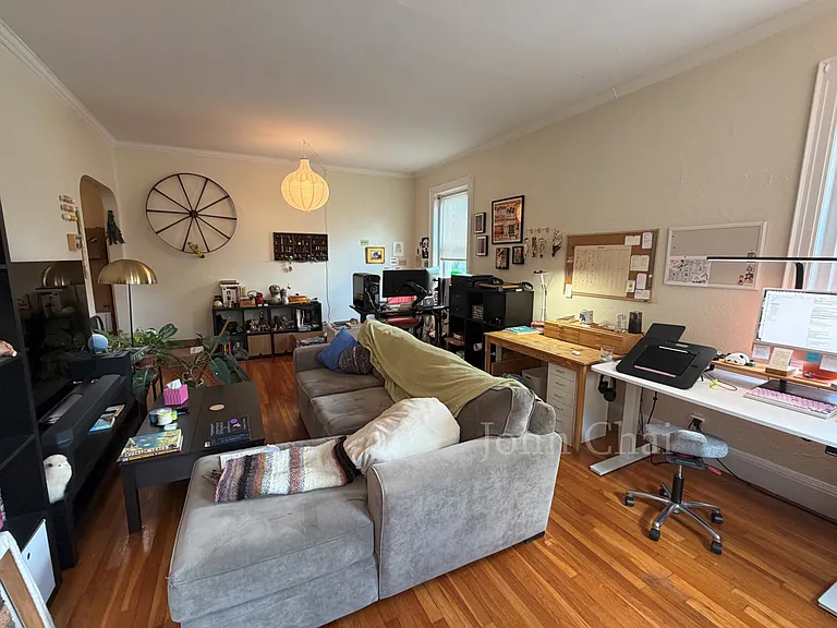 2051 Commonwealth Ave #4 — Photo 8