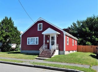 24 Fulton St, New Bedford, MA 02740