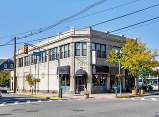 449 Kearny Ave #2C, Kearny, NJ 07032