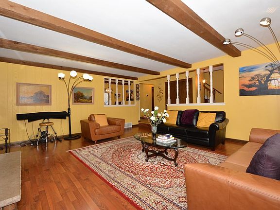 4th image of 9083 N 60th St