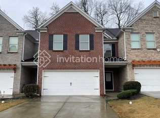 227 Green Bridge Ct SE, Lawrenceville, GA 30046