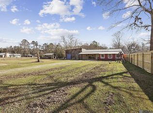 20224 Riverside Rd, Springfield, LA 70462