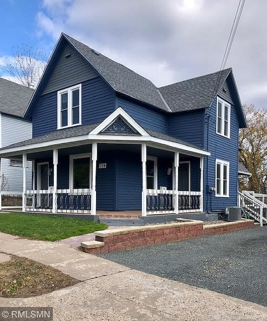 2nd image of 719 Everett St N