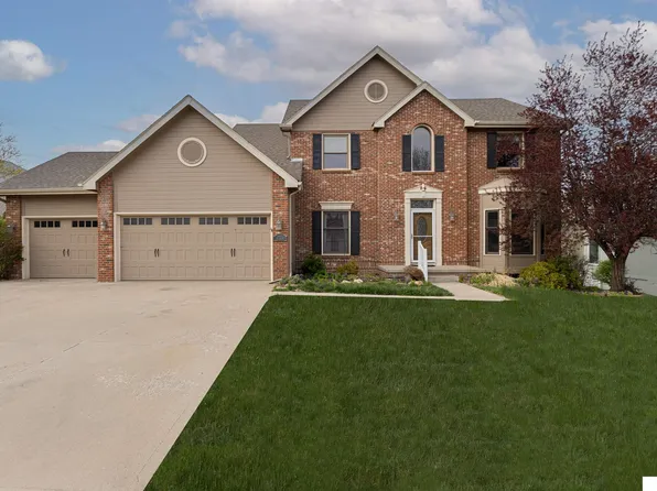 17134 S St, Omaha, NE 68135