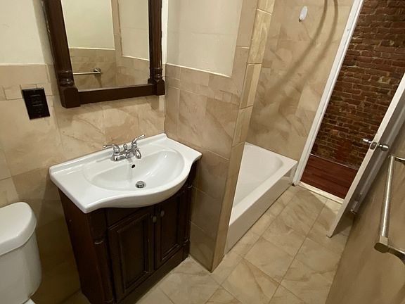 4th image of 450 Saint Nicholas Ave APT 3B