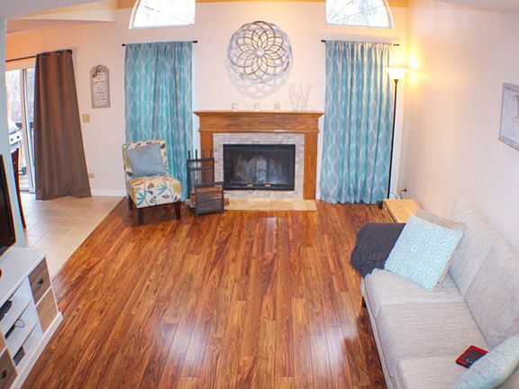 2nd image of 632 Hillview Ct