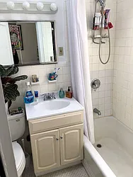 Rented by Brownstone Property Group