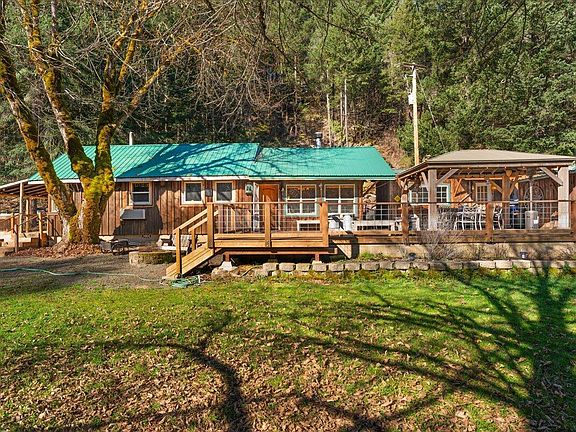 4th image of 9972 Elk Creek Rd