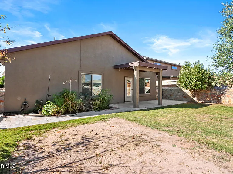 14685 Holsteiner Ct — Photo 24