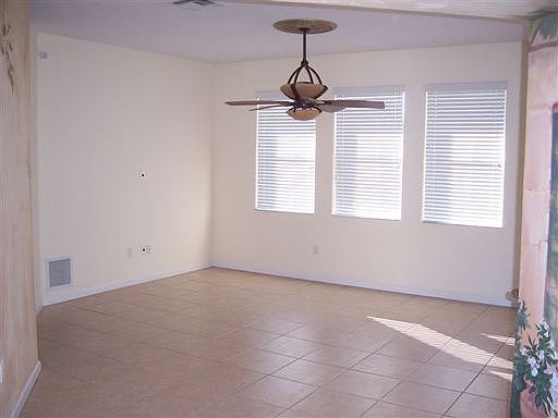 3rd image of 8205 Leopold Ave