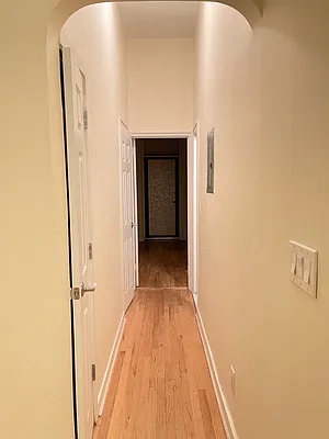 Rented by Urban Real Estate Inc | media 22